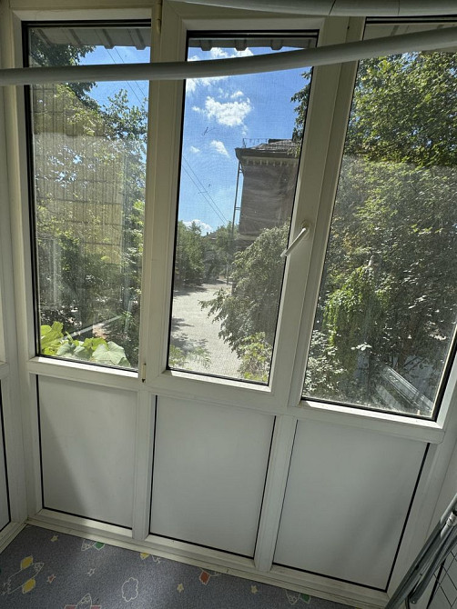 Продам 2 комнатную квартиру сталинку в центре города район металлургич Кривой Рог - изображение 3