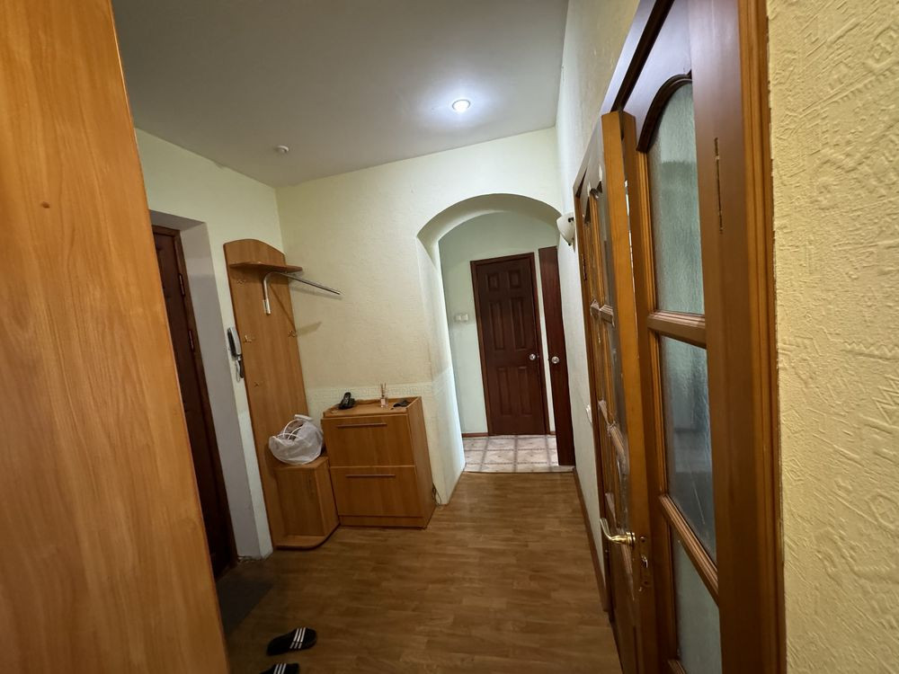 Продам 2 комнатную квартиру сталинку в центре города район металлургич Кривой Рог - изображение 8