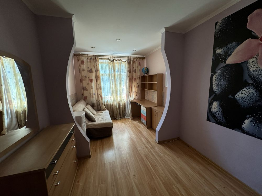 Продам 2 комнатную квартиру сталинку в центре города район металлургич Кривой Рог - изображение 4