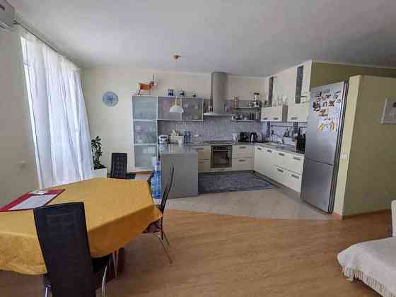 М. Дарниця, бул. Верховної Ради,21а Продам 4-кім.квартиру з ремонтом Київ