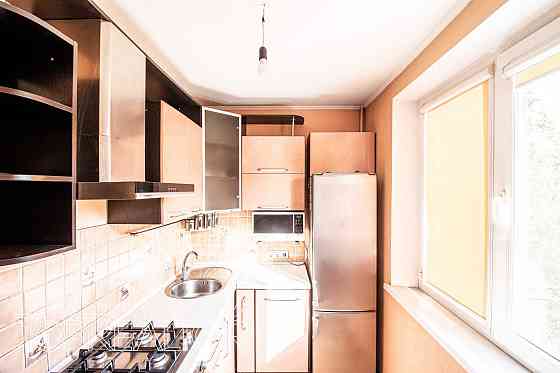 Продається 2-кімнатна квартира на селищі Жуковського. Харьков