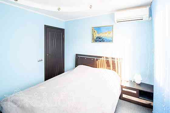 Продається 2-кімнатна квартира на селищі Жуковського. Харьков