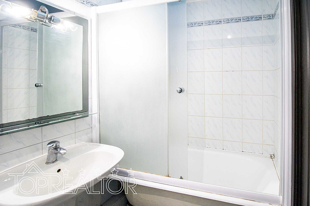 Продається 2-кімнатна квартира на селищі Жуковського. Харьков - изображение 8