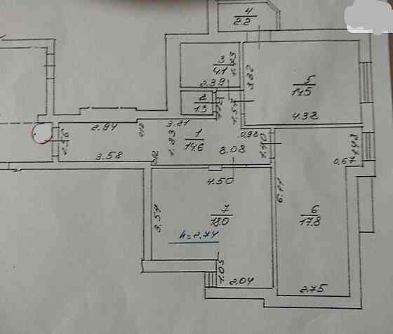 Двокімнатна квартира в зданому будинку в центрі Винник Винники