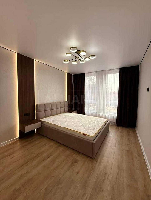 2к квартира! Family Plaza. Ивано-Франковск - изображение 1