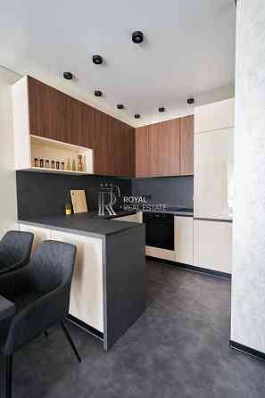 Продаж 1к 46м2 ЖК Варшавський Плюс Виноградар Дизайнерська Киев