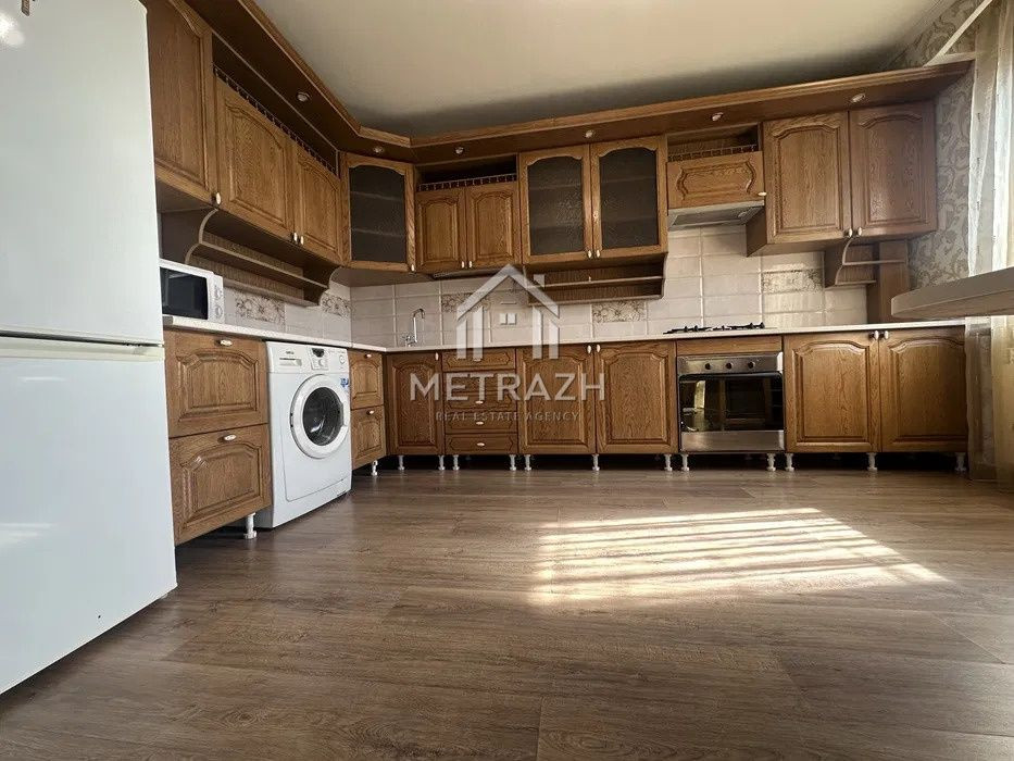 Продам 4х комнатную квартиру. Метро Левада. Центр! Харьков - изображение 1