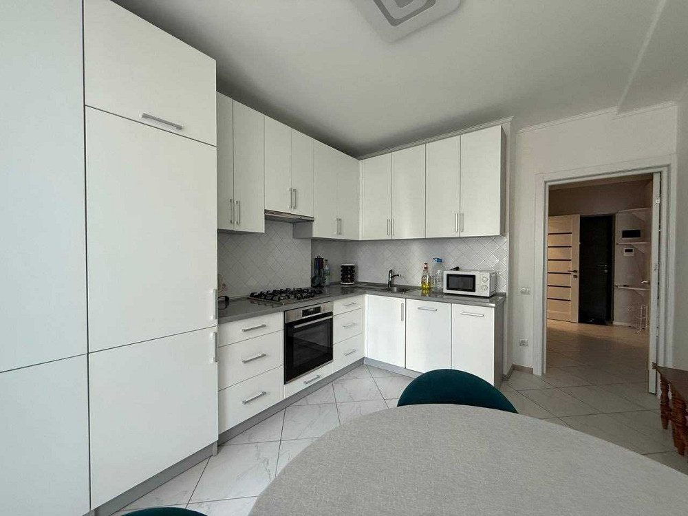 Оренда 2к квартири по вул. Шевченка Львов - изображение 1