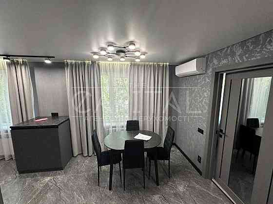 Оренда 2-кімнатної квартири вул. Василенка Миколи Киев