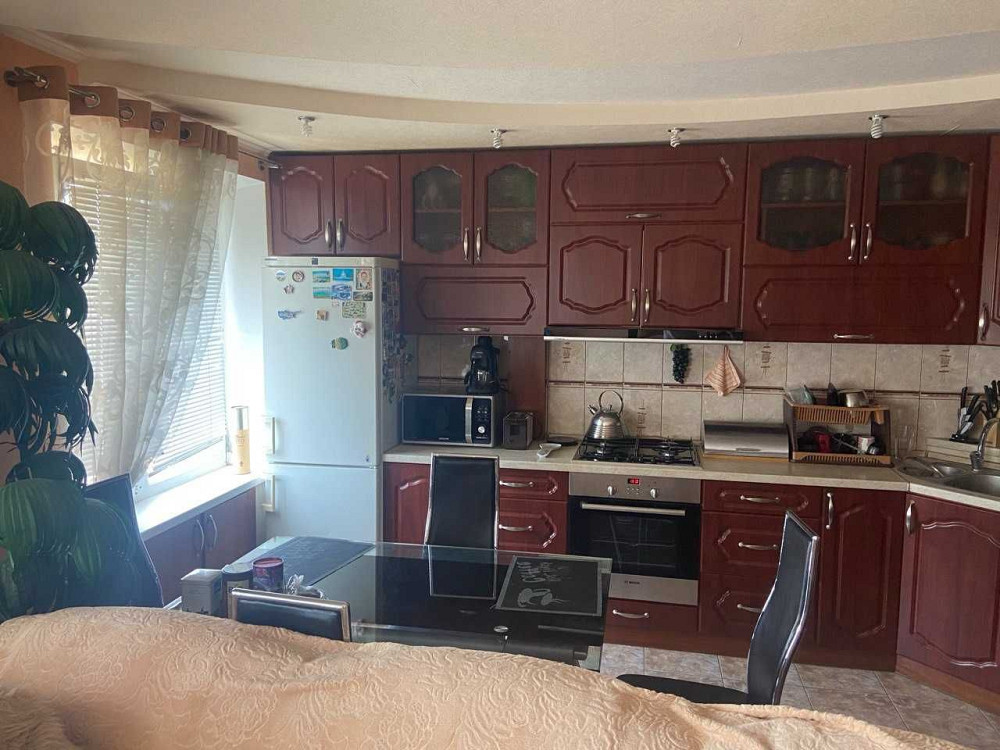 Сдам 3 ком квартиру с ремонтом ж\м Приднепровск Днепр - изображение 1