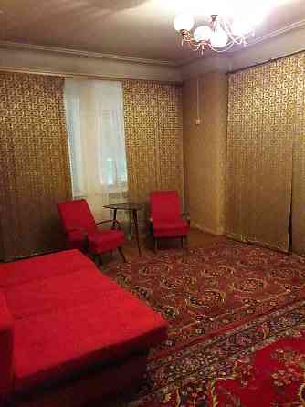 Оренда 2 кімнатної квартири на Металургів Кривий Ріг