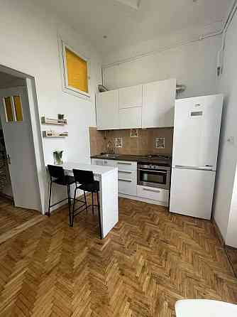 Оренда двокімнатної квартири у ближньому центрі міста, Личаківська Львів