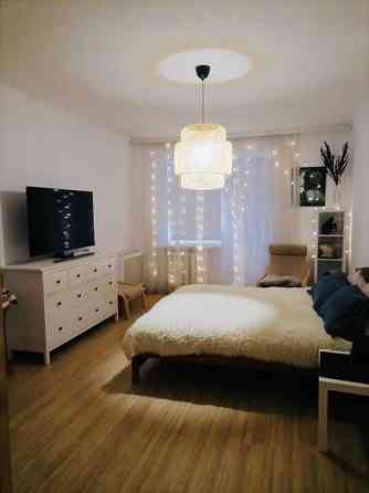 Здам величезну 1к.кв.гарний стан,індивідуальне газове опалення.Вільна. Буча