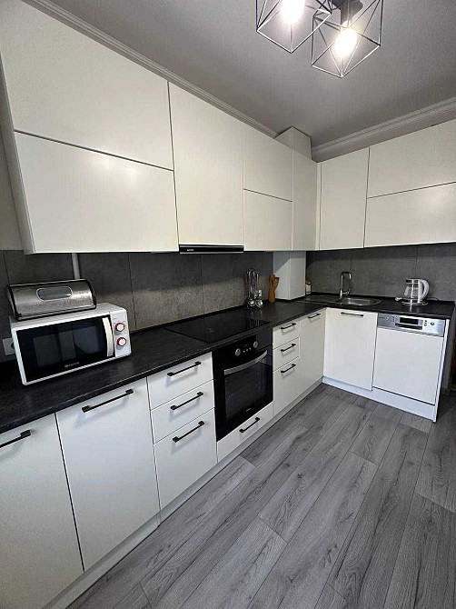 3 кімнатна з євроремонтом вул. Симоненка Ивано-Франковск - изображение 1