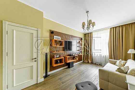 Оренда 2к квартири ( Сталінка )  навпроти Kyiv Food Market | Печерськ Київ