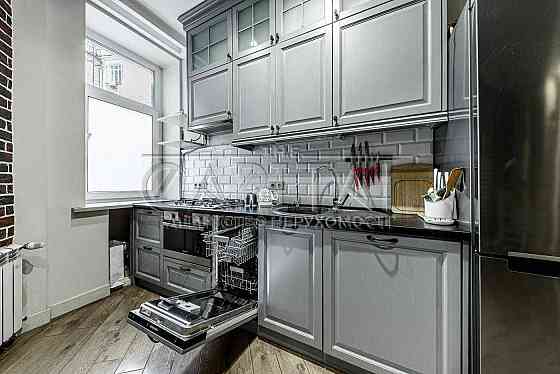 Оренда 2к квартири ( Сталінка )  навпроти Kyiv Food Market | Печерськ Київ