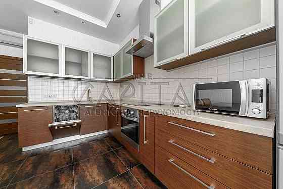 ВЕЛИКА 3к ІДЕАЛЬНО для Сім'ї або для Пари на вул Коновальця Євгена 36в Київ