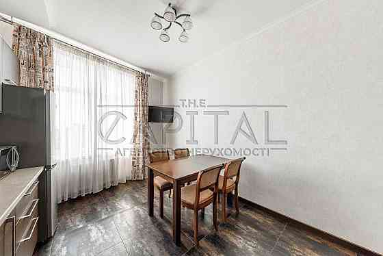 ВЕЛИКА 3к ІДЕАЛЬНО для Сім'ї або для Пари на вул Коновальця Євгена 36в Київ