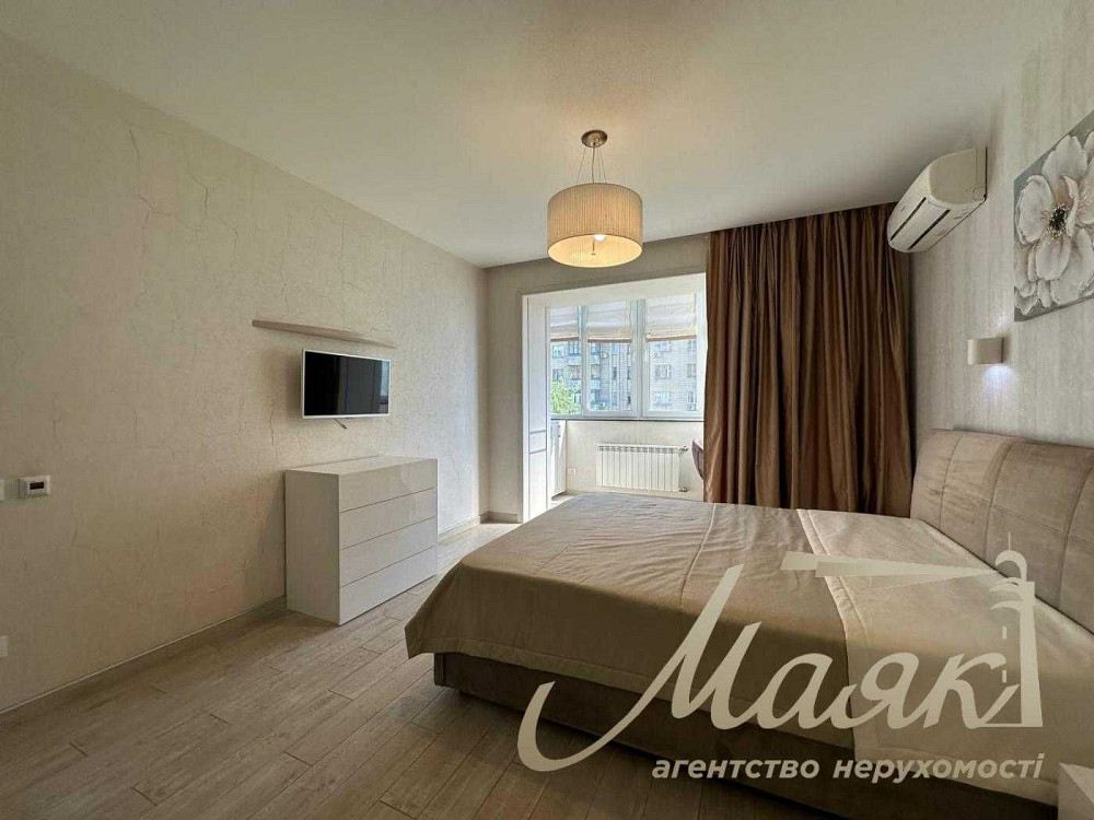 Без% Оренда 2-х кімнатної квартири по вул.Предславинська Палац України Киев - изображение 2