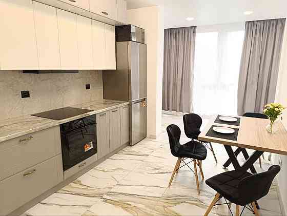 Оренда просторої 1-кімнатної квартири на вул. Роксоляни, 151 Львів