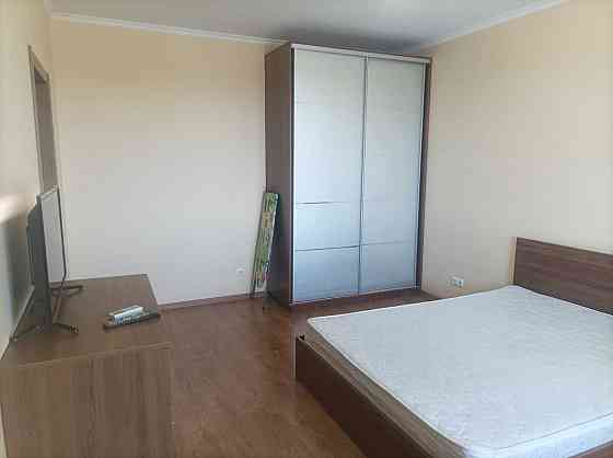 Здам 2к.квартиру вул. Драгоманова 6/1 Київ