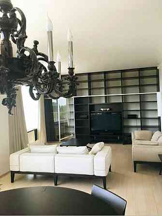 Сдам роскошную квартиру в Белом Парусе. Литературная Одеса