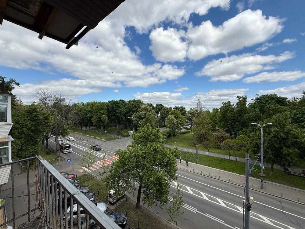 Без% 3к Лаврська 6 Парк Вічної Слави Лавра 3к на 3 місяці без меблів Київ - зображення 7