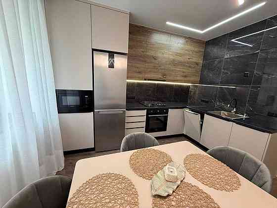 Оренда стильної 1-кімнатної квартири в ЖК “Мілленніум” біля озера Крихівці