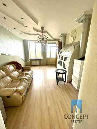 Сдам большую 3к квартиру-студию на Грушевского 15! Днепр