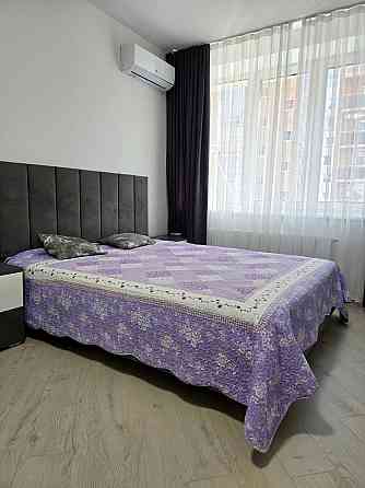 ЖК ВОДОГРАЙ! Здам простору 1к НОВОБУДОВУ З КОНДИЦІОНЕРОМ, ліжко + дива Черновцы