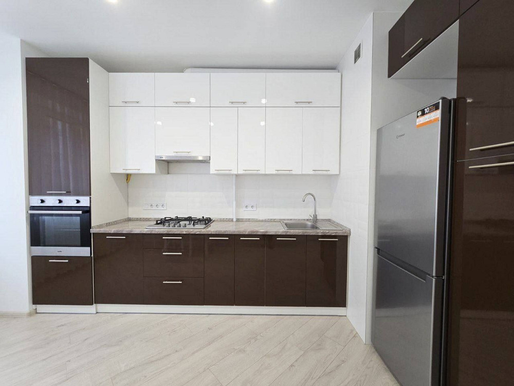 ЖК ВОДОГРАЙ! Здам простору 1к НОВОБУДОВУ З КОНДИЦІОНЕРОМ, ліжко + дива Черновцы - изображение 1