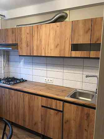 Трьохкімнатна квартира на Нивках,Виноградар вул.Виговського Киев