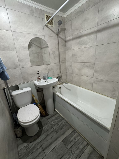 Сдам 3х комн. Квартиру на 12 квартале Днепр - изображение 2