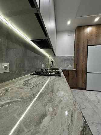 Оренда затишної 1кім квартири кухня студія на 30м2 (диван + ліжко) Угорники