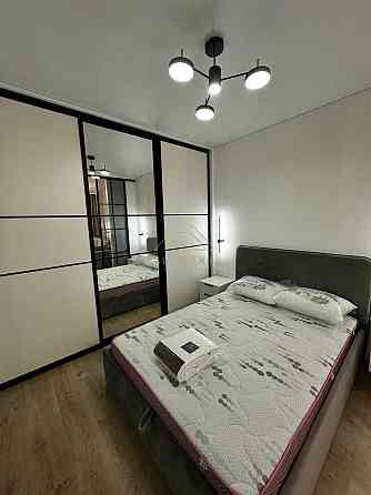 Оренда затишної 1кім квартири кухня студія на 30м2 (диван + ліжко) Угорники