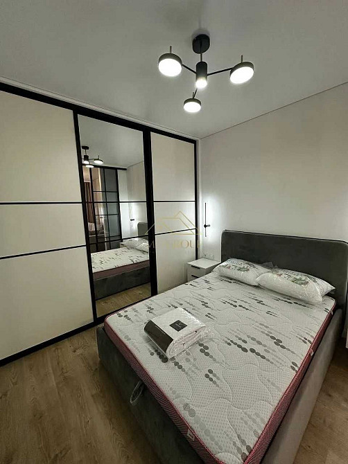 Оренда затишної 1кім квартири кухня студія на 30м2 (диван + ліжко) Угорники - зображення 1