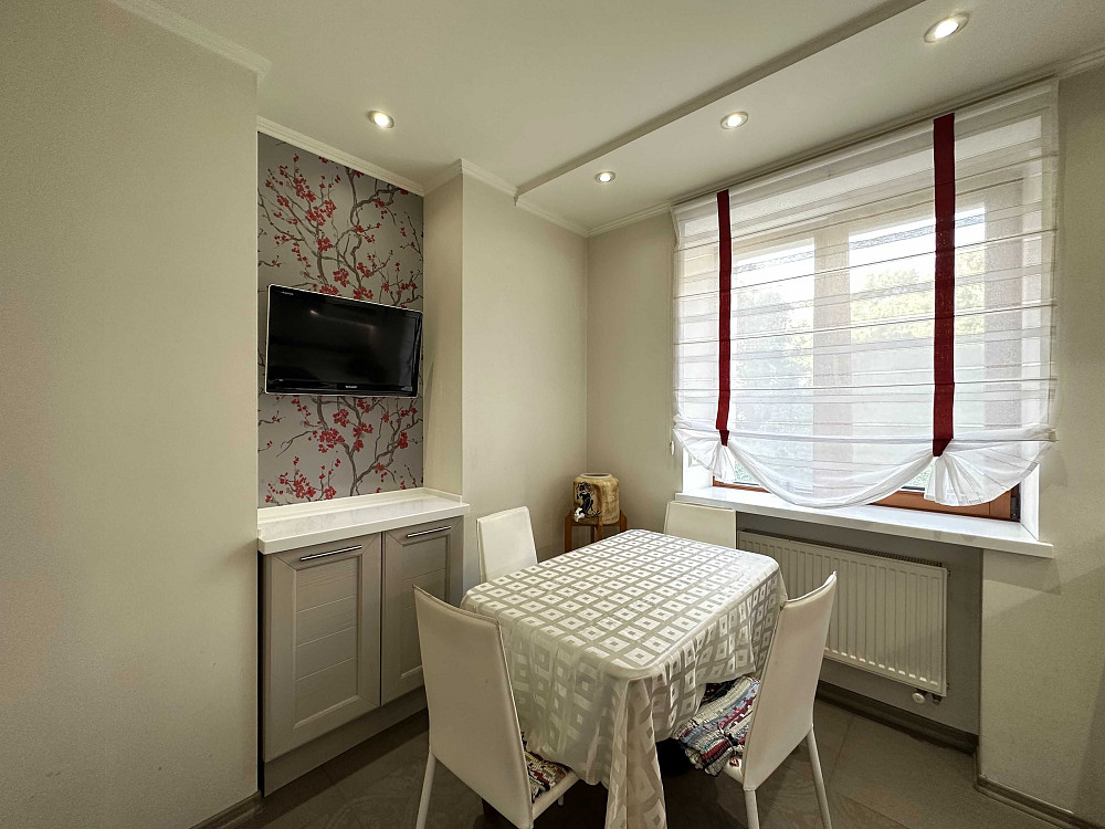 Сдам 2 комнатная квартира улица Кавказская 12 метро Вокзальная Киев - изображение 4