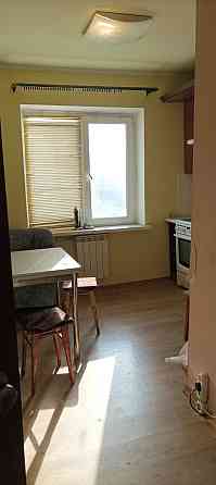 Здається 1-но кімнатна метро "Минська" Киев