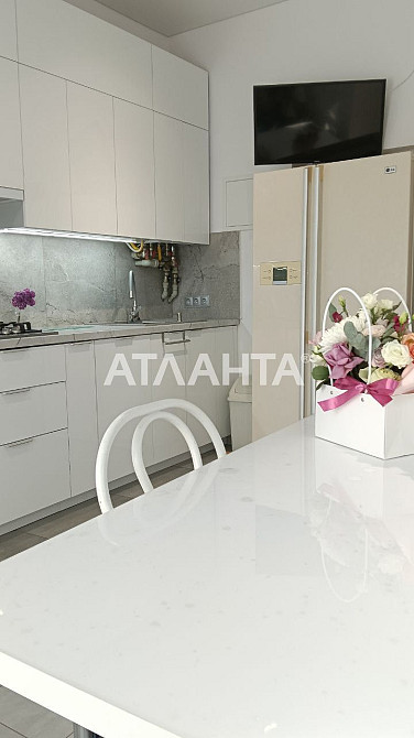 Оренда квартири у будинку з покращеним плануванням Черновцы - изображение 4