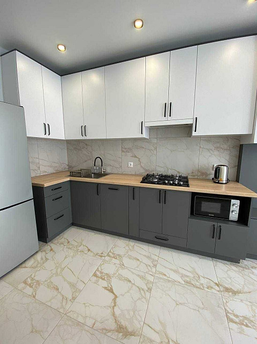 Оренда! Центр 1-кімнатна квартира ! Містечко центральне Ивано-Франковск - изображение 5