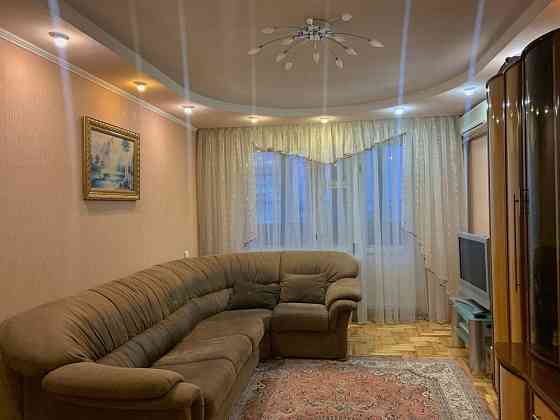 РЕАЛЬНАЯ! Сдам 3 ком. кв-ру на Рабочей! Днепр