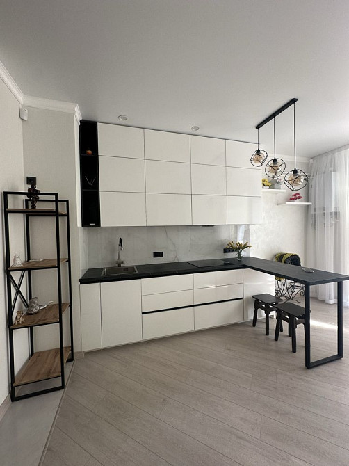 Продам квартиру на Литературной Каманина 35 жемч Одесса - изображение 3