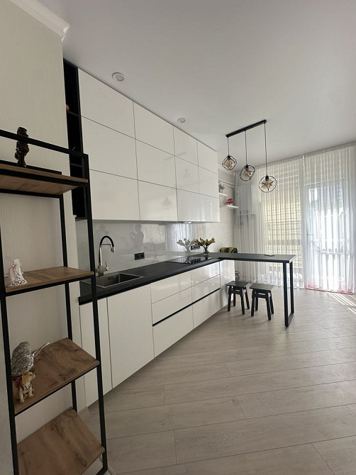 Продам квартиру на Литературной Каманина 35 жемч Одесса - изображение 2