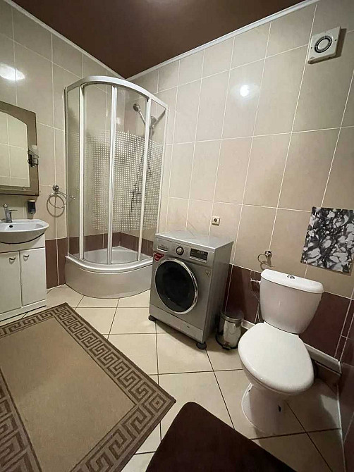 Постанови / Парк / Озеро / 1 кім кв 6 пов. 54м2 з ремонтом та меблями. Ивано-Франковск - изображение 8