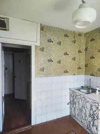 Продаю 2к/кв Намыв Лазурная 1/9  50/30/8 балкон 26500 Николаев