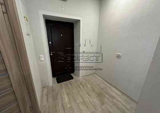 Продаж 2к квартири Новодарницька 14 / Новодарницкая 14 Киев