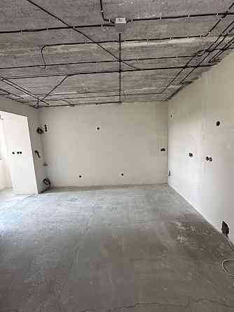 Продам 2-х кімнатну квартиру в м. Лозова Лозовая