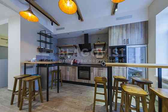 Щекавицька,30/39 квартира 225кв.м. Поділ Контрактова Площа -7хвилин Киев