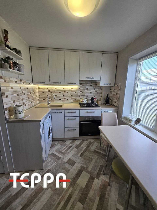 Продаж 3-кімнатної квартири з якісним ремонтом Запорожье - изображение 2