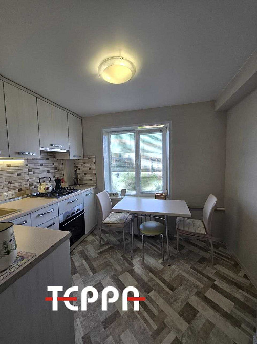 Продаж 3-кімнатної квартири з якісним ремонтом Запорожье - изображение 1